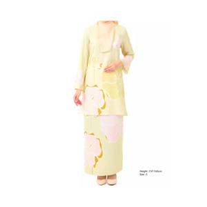 Elegant Beige Batik Kurung